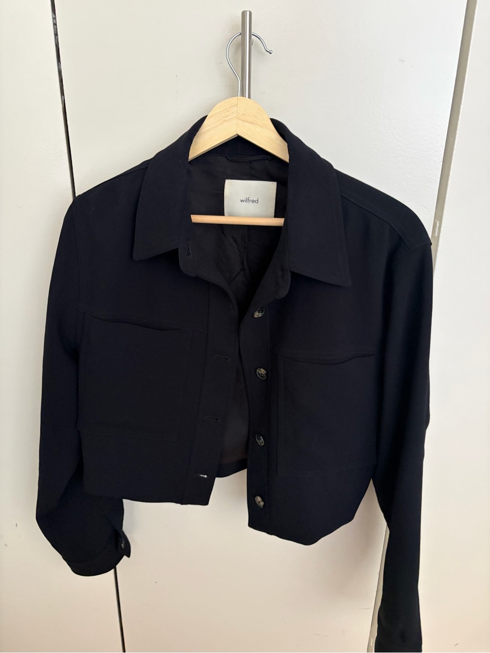 Aritzia Wilfred Black Cropped Button-Up Jacket